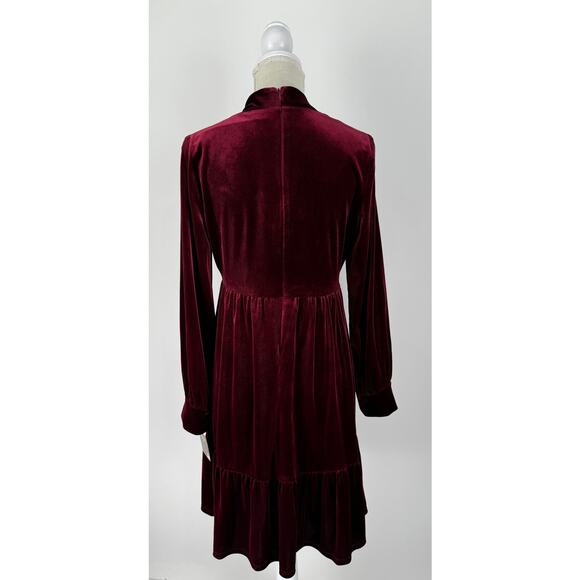 Taylor Dress Velvet Long Sleeve Tiered Dress Womens Size 10 V Neck Red Wine - Picture 4 of 11